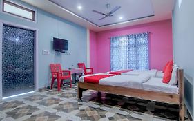 Hotel O Flagship Bonfire Kaziranga Resort
